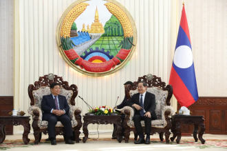 PM Sonexay Welcomes Vietnamese Deputy Prime Minister
